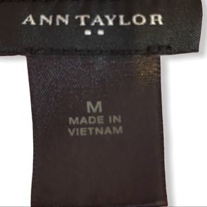 Ann Taylor Tops - Ann Taylor sleeveless shirt size M Ann Taylor Tops - Ann Taylor sleeveless shirt size M